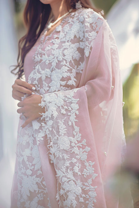 Nazneen Kurta